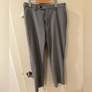Uniqlo Smart Ankle Pants - M
